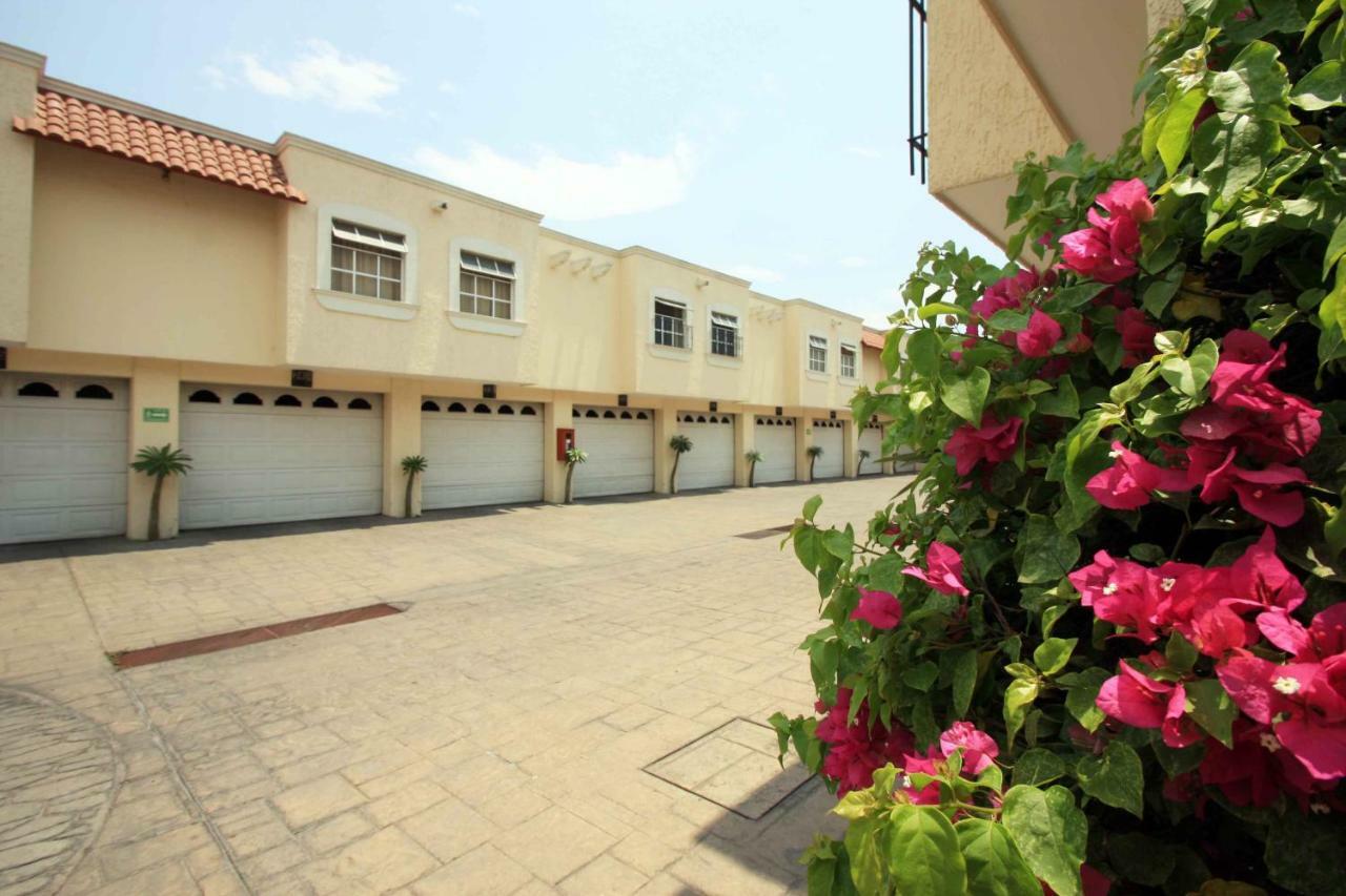 Motel Mirage Guadalajara Exterior foto